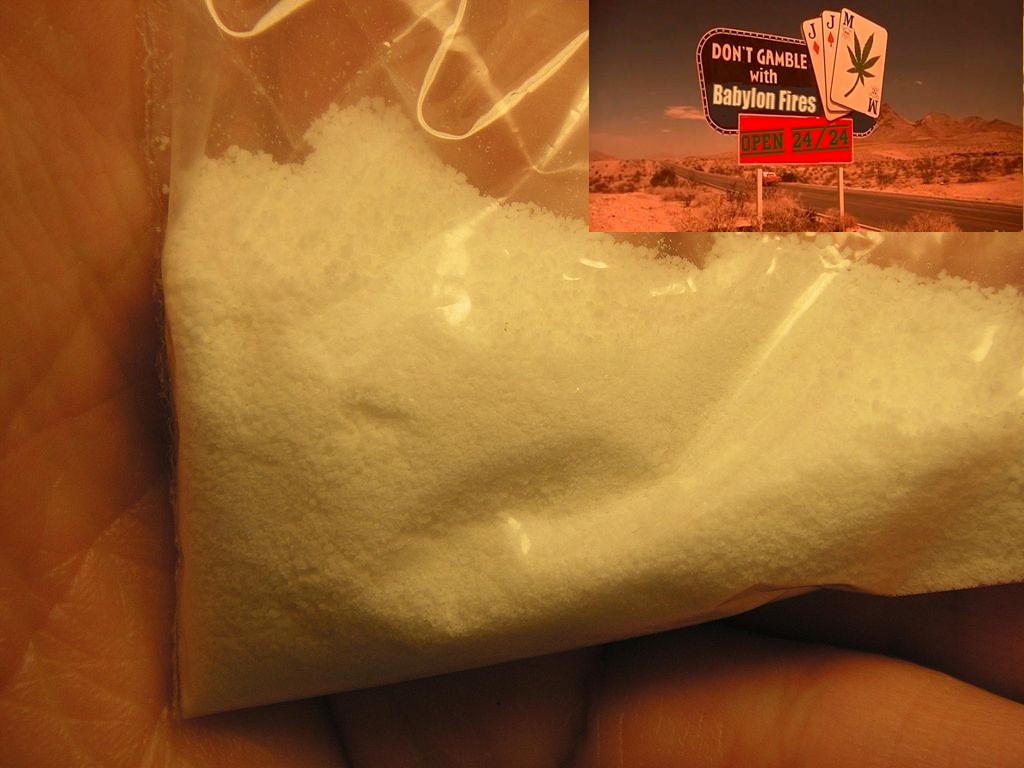 1024px-MDMA_Powder-1024x768.jpg