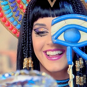 Katy Perry - Dark Horse (Official) ft. Juicy J